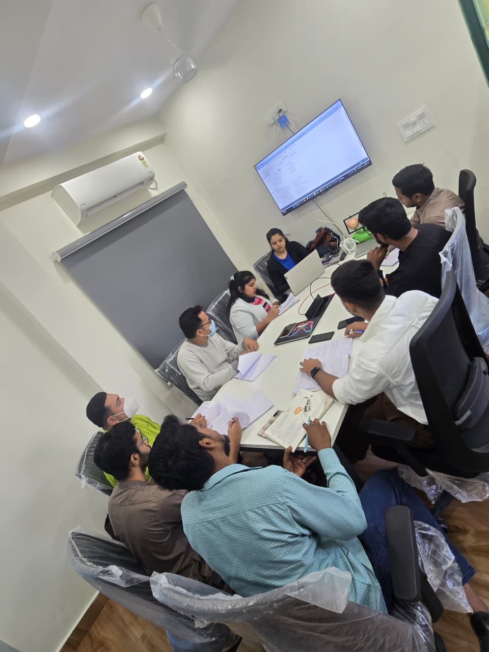 Students practicing SAP systems in class