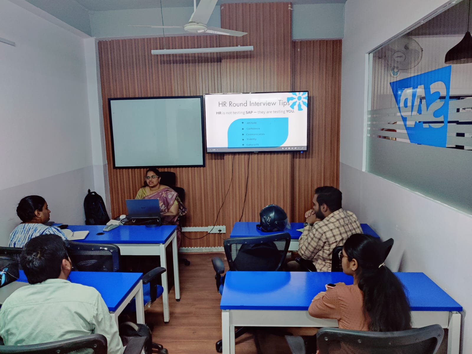 Global Coach IT Academy — Corporate Training Centre